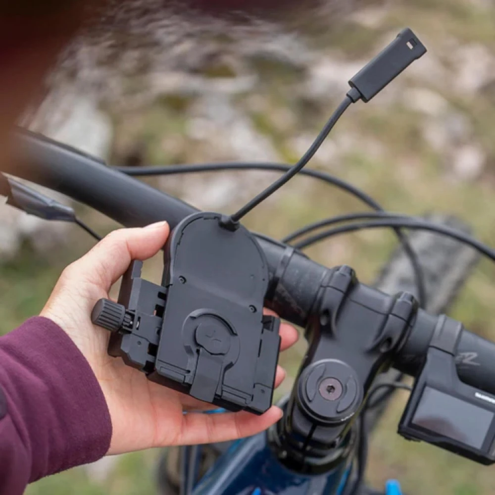 Universal Charging Phone Clamp 7
