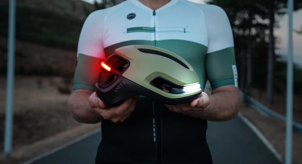 AURA Mips Smart Helmet / Large / Ranger 6